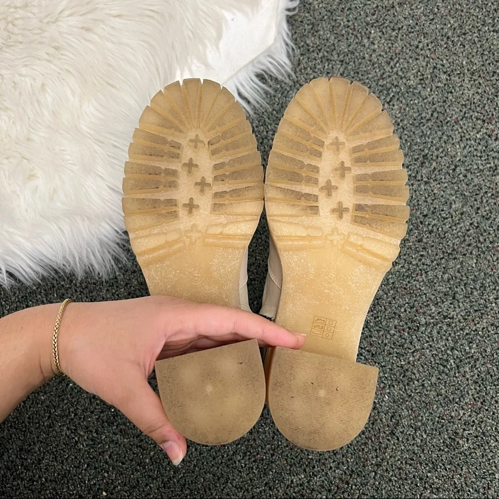 FREE PEOPLE Bone White Cream & Black Leather James Chelsea Chunky Heeled Boot 9 - Picture 15 of 16